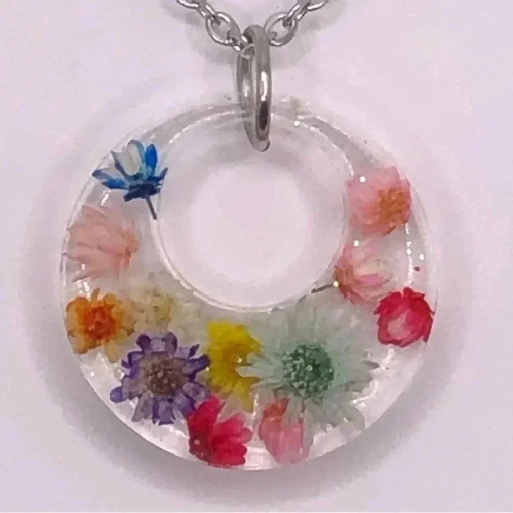 Handmade Real Colorful Dried Flowers Floral Circle Prairie Silver Necklace
